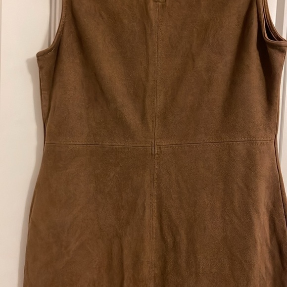 Chloe K Tan Faux Suede Leather Dress Size Medium short zipper at back of neck - Picture 5 of 11